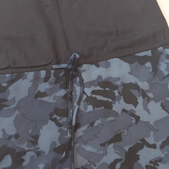 DKNY Sleeveless Camo Drawstring-Waist Jumpsuit in Blue & Black Sz L - Picture 5 of 14